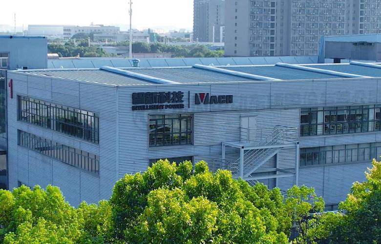 智新科技三电系统:示界06的"零焦虑"电动出行密码